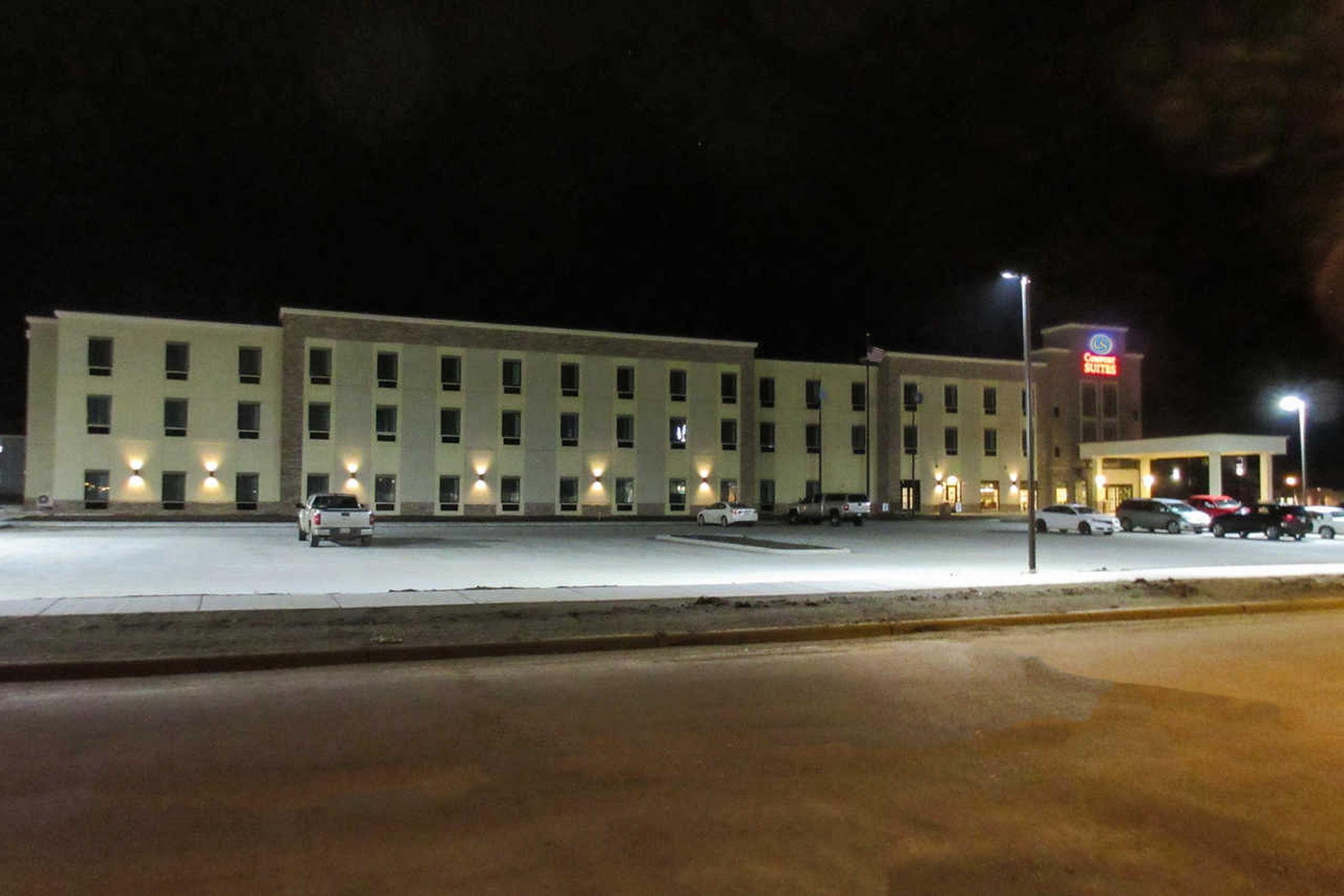 Comfort Suites University Brookings Esterno foto