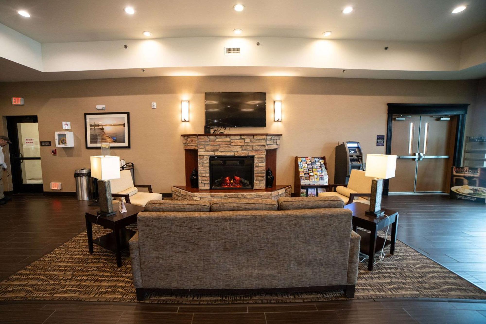 Comfort Suites University Brookings Esterno foto